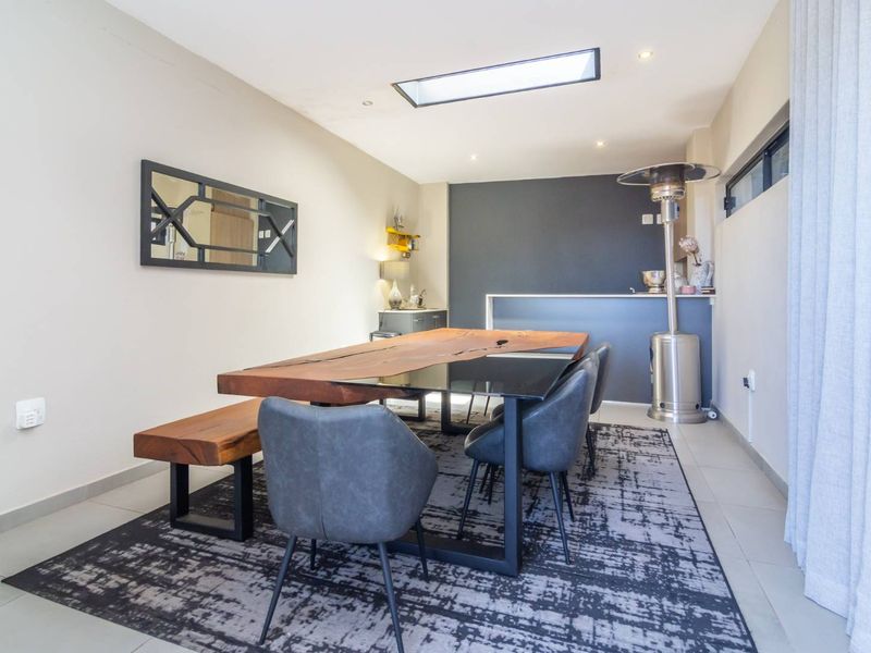 Luxury living with panoramic views `and versatile spaces - Photo 2