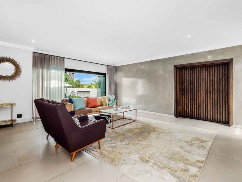 4 Bedroom House for Sale in Dainfern Golf Estate - Photo 4