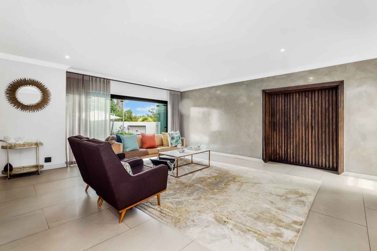4 Bedroom House for Sale in Dainfern Golf Estate - Photo 4