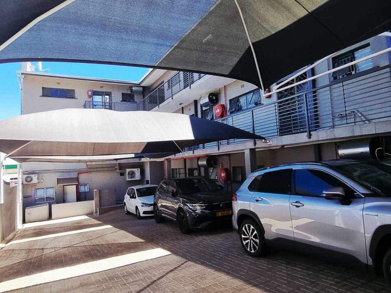 Klein Windhoek 2 bedroom apartment - Photo 2