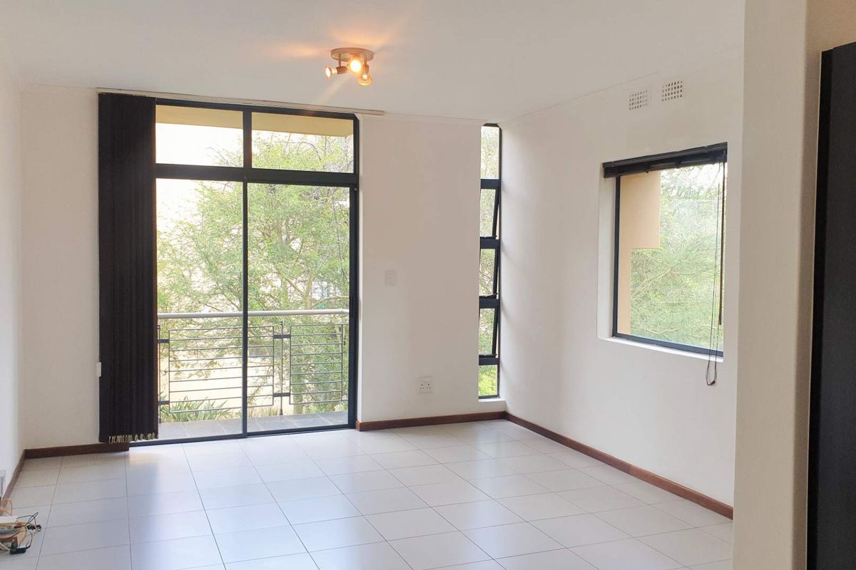 Peaceful, modern, and secure living All you can ask for with the price tag to match!!! - Photo 3