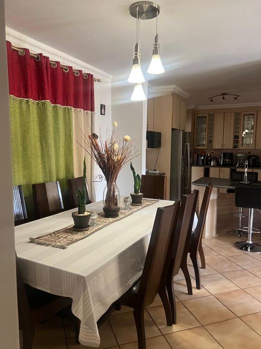 Property #2553729, House For Sale in Dorado Park