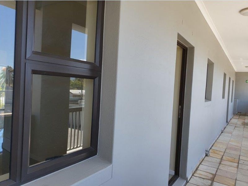 2 Bedroom Apartment Urgent Sale - Photo 4