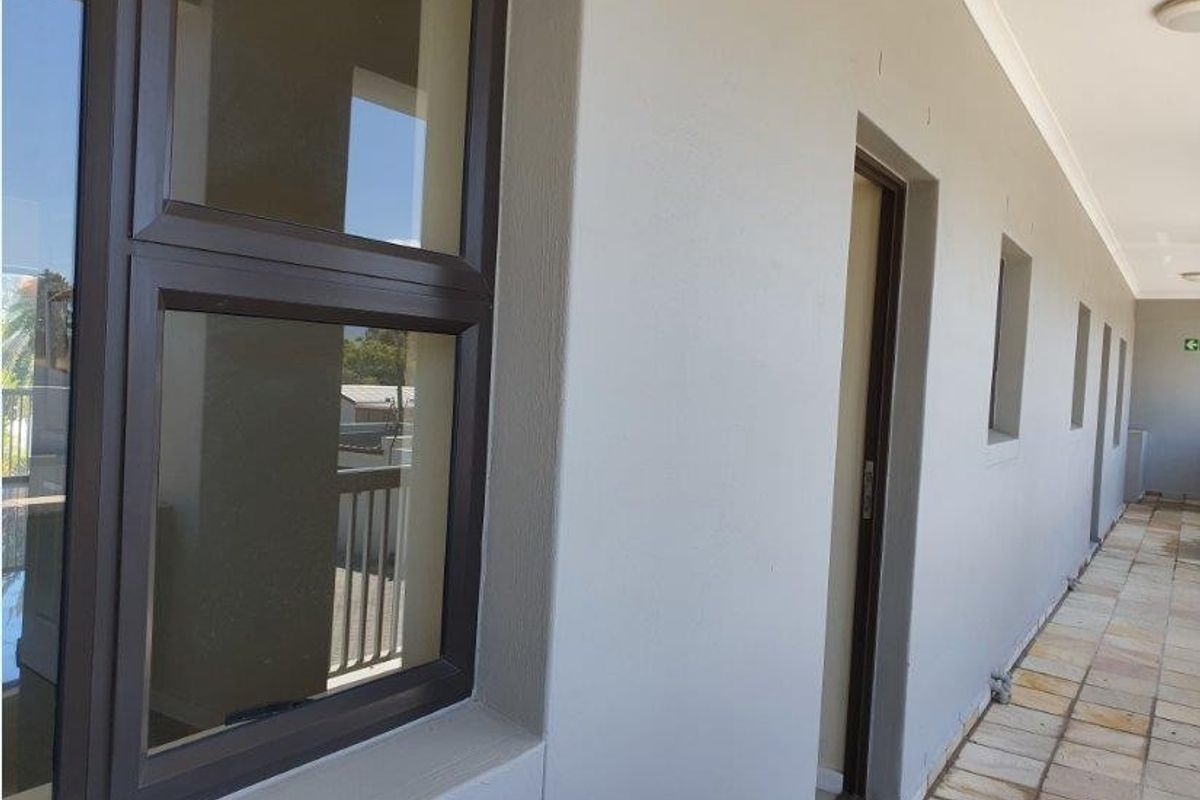 2 Bedroom Apartment Urgent Sale - Photo 4