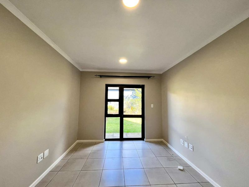 Stylish Ground-Floor Home in The Woods Estate, KZN - Photo 7