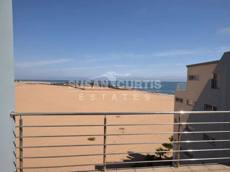 3 Bedroom Penthouse - Photo 1