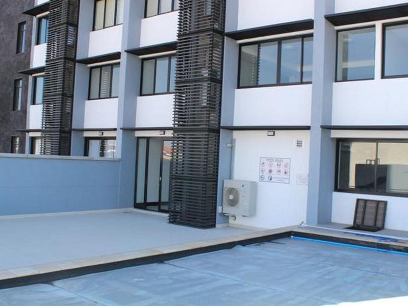 Fully Furnished 2 Bedroom apartment - Photo 4