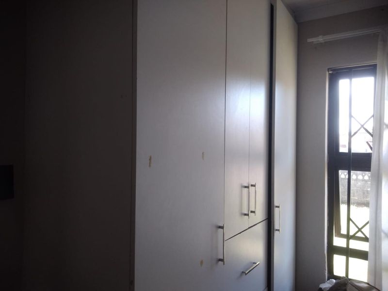 Charming 2-Bedroom Home for Sale in Esikhawini – Spacious & Pet-Friendly! - Photo 7
