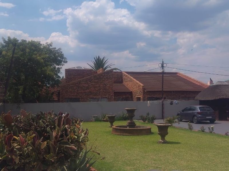 Dream Home Or Cottage Construction - Photo 3