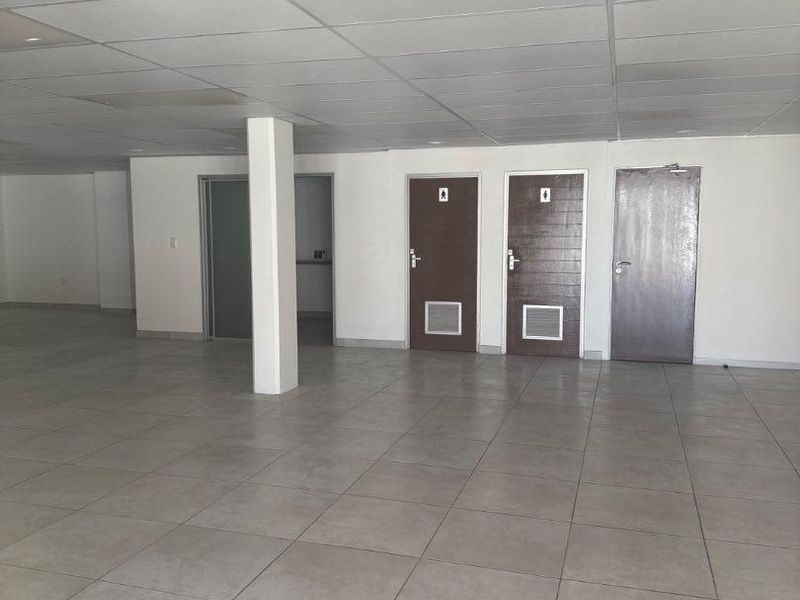 Location !! - Photo 5