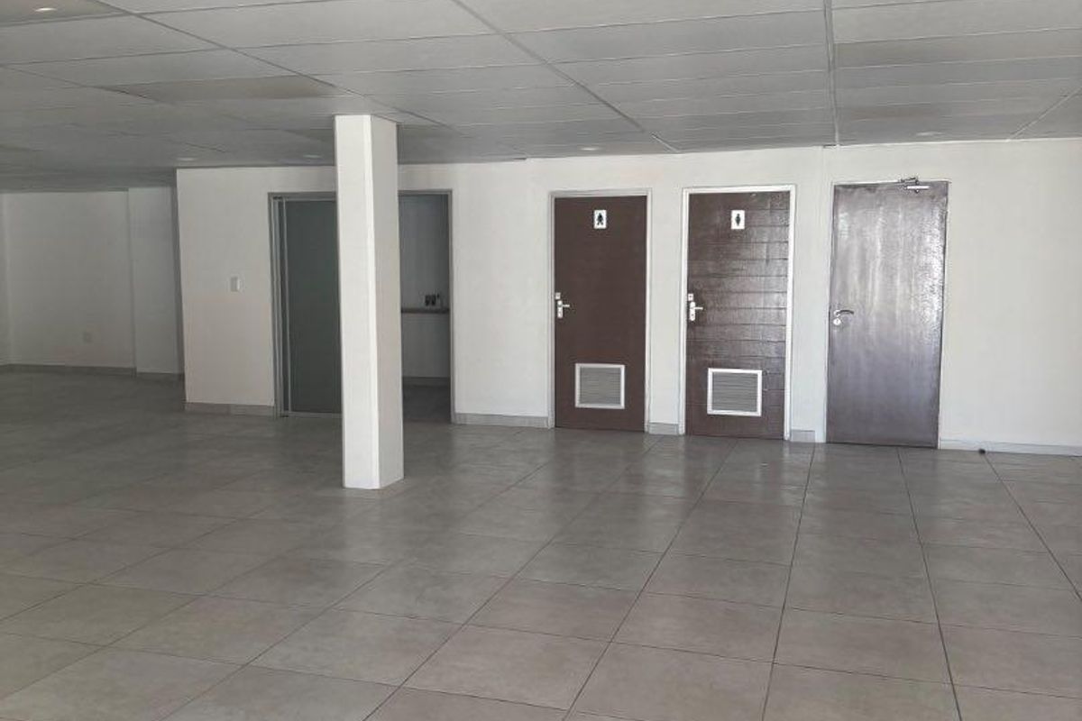 Location !! - Photo 5