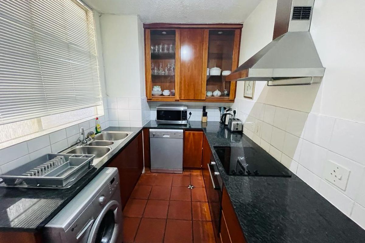 2 bedroom, 2 bathroom, Apartment for rent in Heart of Sandton - Photo 4