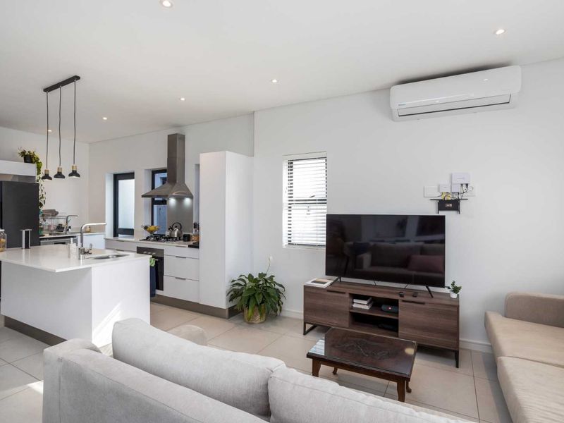 Three-Bedroom Home with Unique Views on Paarl Valleij Lifestyle Estate & Farm - Photo 7