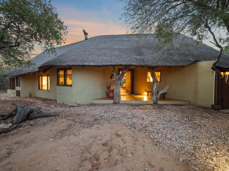 You’ve arrived to the peace and tranquility of the African bush! - Photo 9