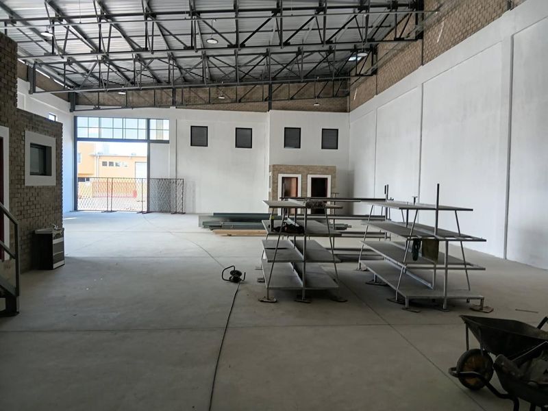 Warehouses to Rent - Photo 4