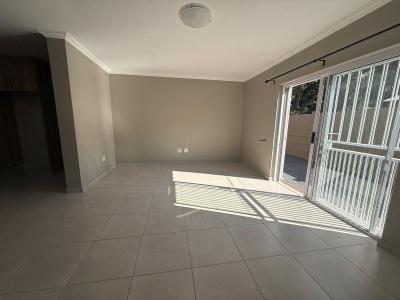 3 Bed, 1 bath  house in Villieria - Photo 4