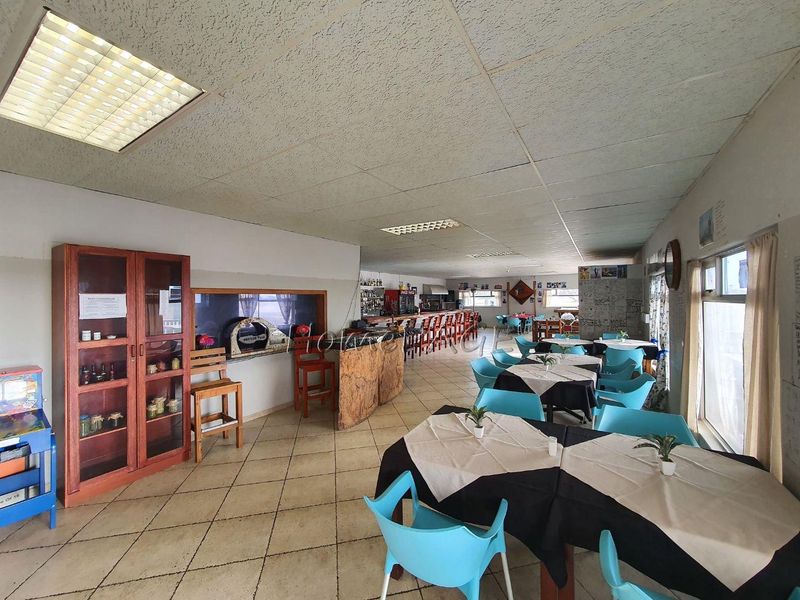 Retail Building and Running Concern, Henties Bay:  SKUBBE BAR IS FOR SALE - Photo 7