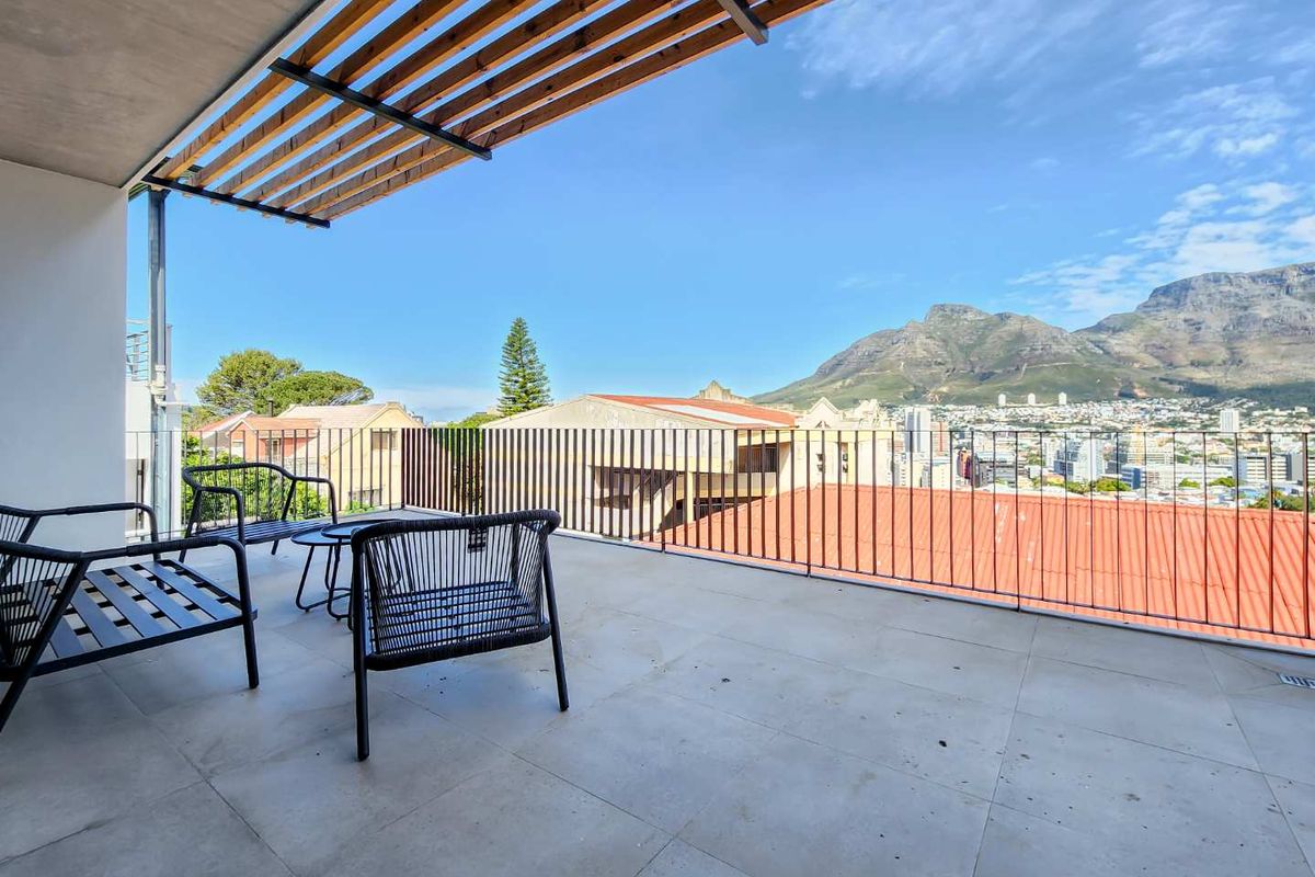 Brand new apartment in the heart of Cape Town - Photo 3