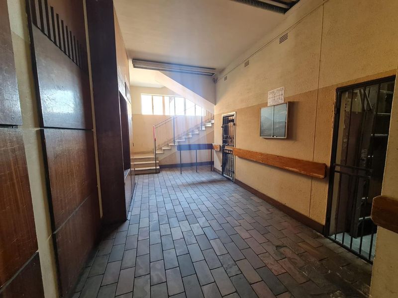 Prime Location: Low Vacancy, High Demand Property - Photo 7