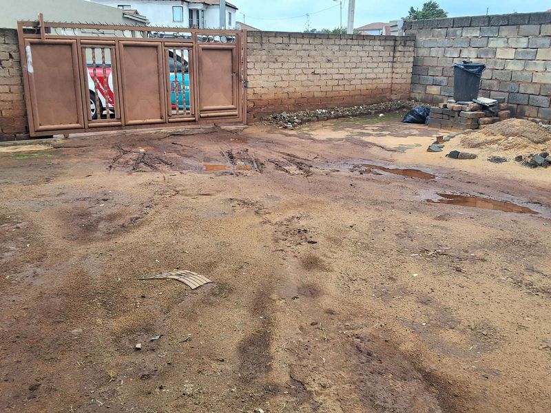 2 Bedroom House For Sale - Photo 7