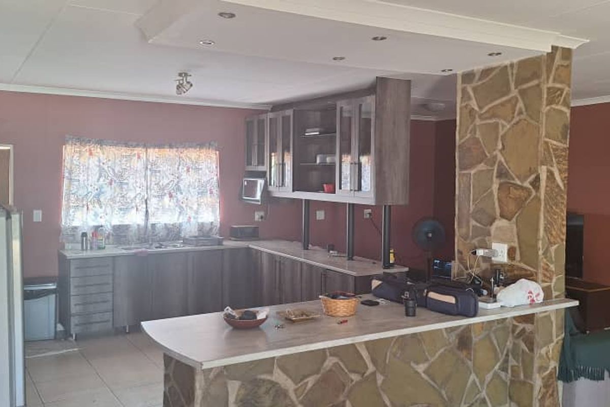 Rehoboth Family Home for Sale - Photo 3