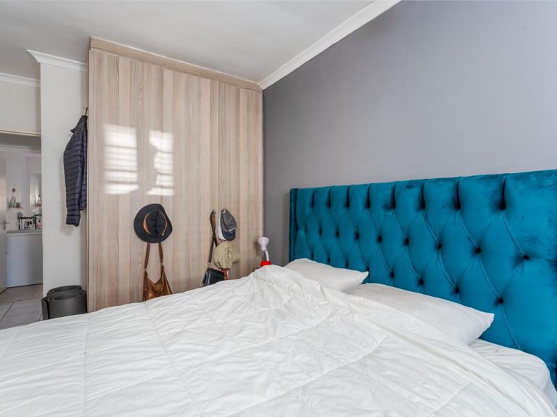Charming 2-Bedroom Home with Mountain Views in Secure Estatev - Photo 8