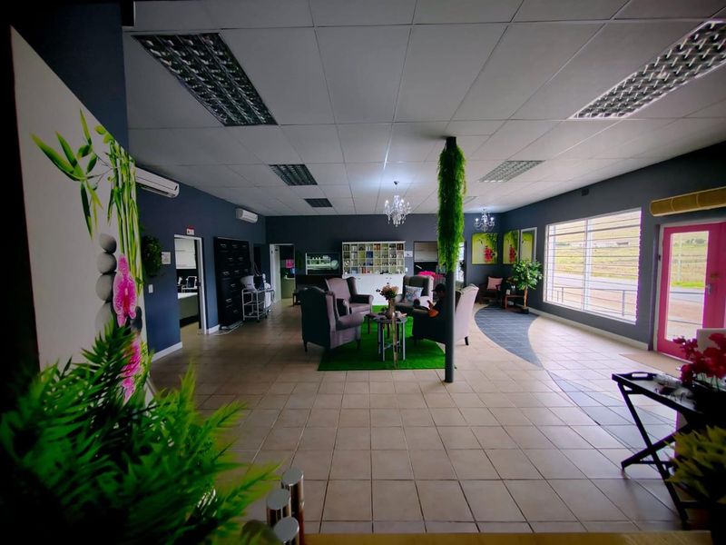 High-Visibility Commercial Investment with Multiple Income Streams - Photo 5