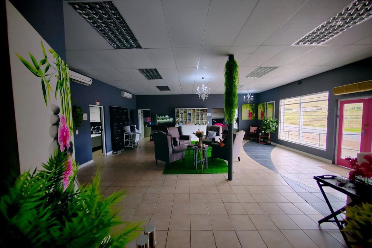 High-Visibility Commercial Investment with Multiple Income Streams - Photo 5