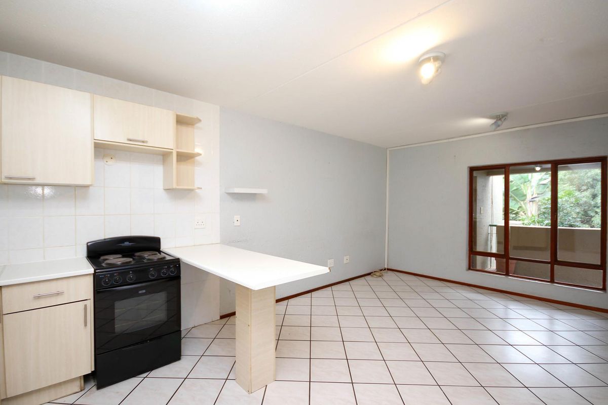 1 bedroom Apartment in Morningside, Sandton - Photo 3