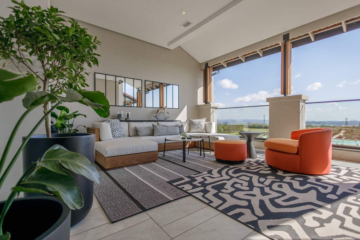 Beautiful 3 Bedroom Simplex Apartment Extension Steyn City - Photo 3
