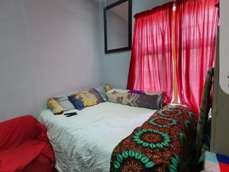 *Stunning 3 Bedroom House with 2 Bedroom Flatlet for Sale!* - Photo 7