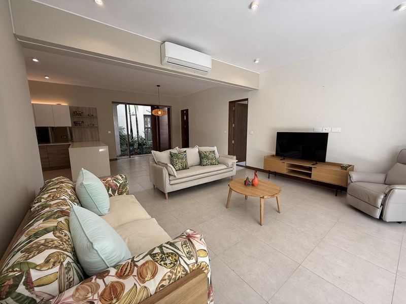 Garden Living by the Coast – Rare Ground Floor Opportunity at Le Savoy - Photo 9