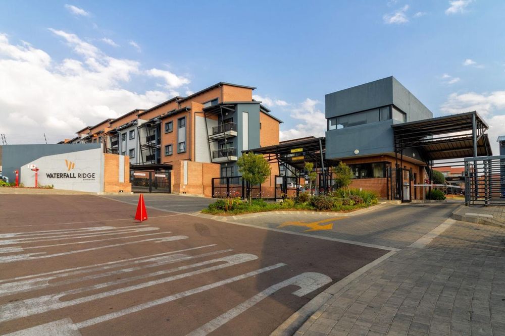 Waterfall Ridge Apartment Security Gate