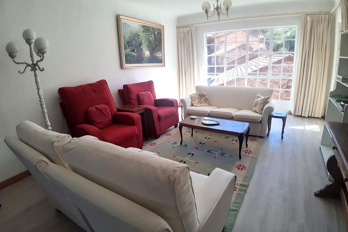 Spacious, Light-Filled Retirement Living in the Heart of Bryanston - Photo 3