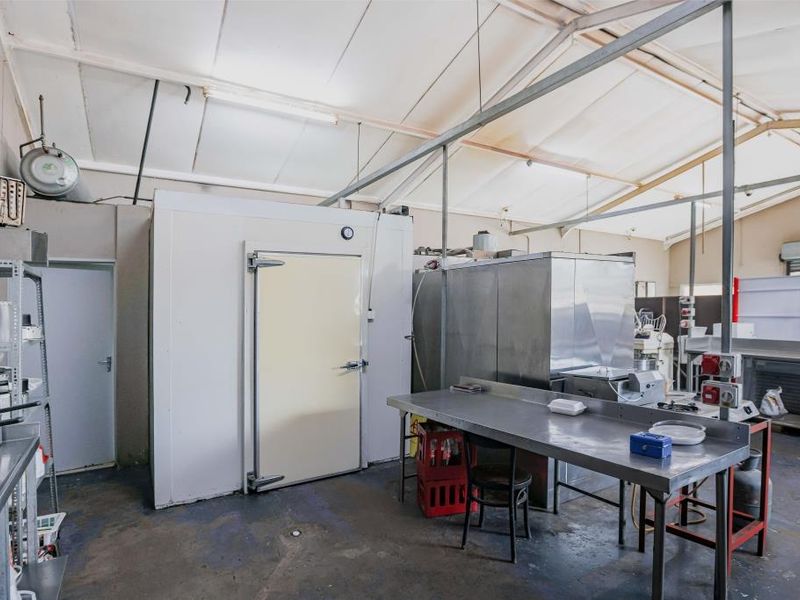 Fabulous Investment opportunity in the heart of the Boland! - Photo 8