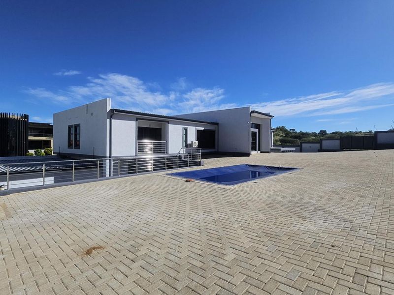✨ Modern Luxury Home | Auasblick, Windhoek ✨ - Photo 3