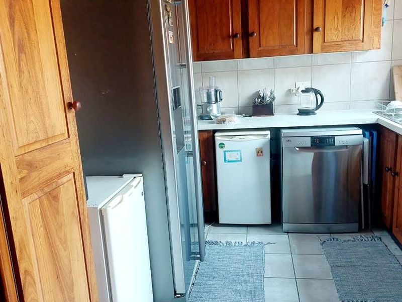 3 bedroom full title townhouse for sale. - Photo 6