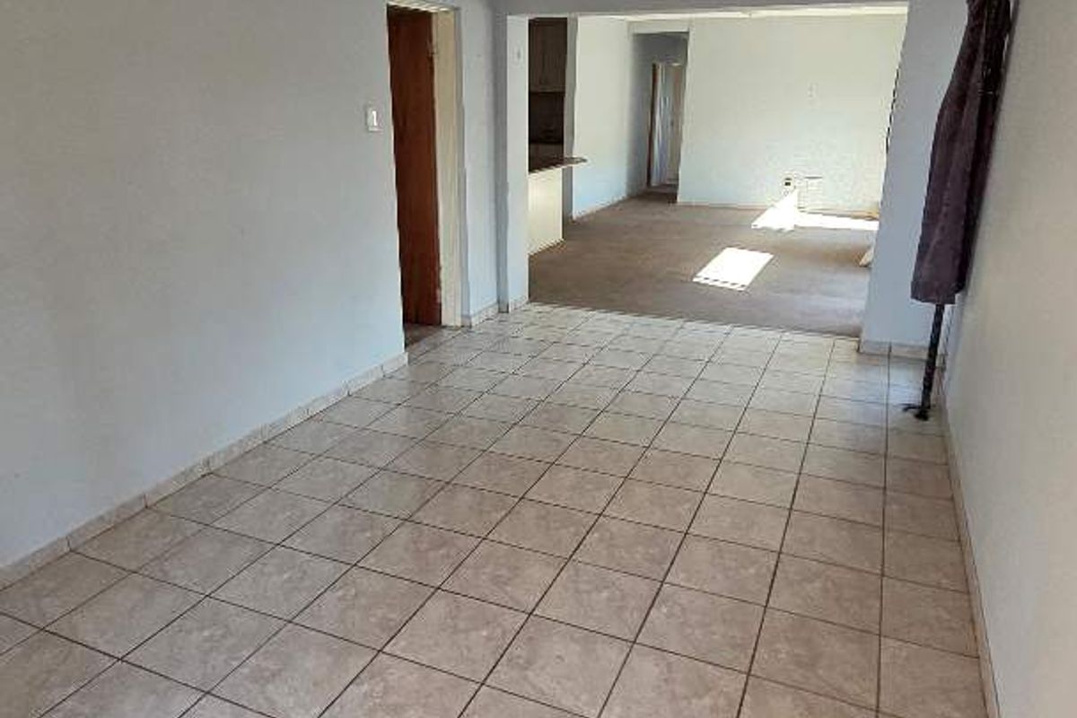 High-Demand Student Living – Low-Risk, High-Return Investment! - Photo 2