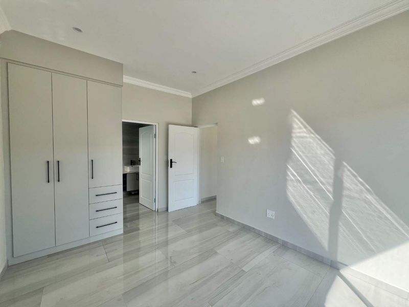 Modern Home in Secure Eco Estate – Brand New Development! - Photo 9