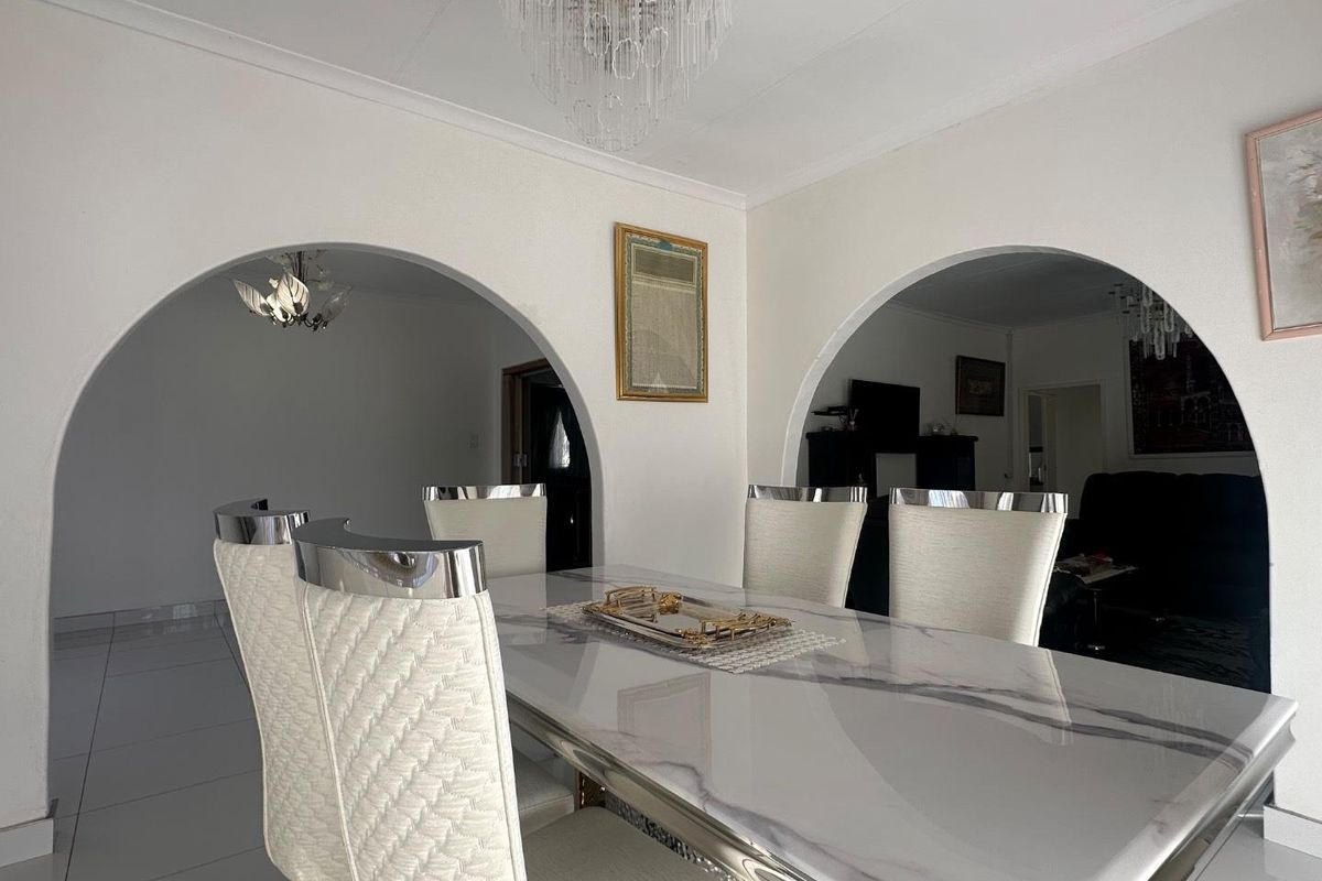 "A Dream Home for Your Family – and a Profitable Business Opportunity in One!" - Photo 5