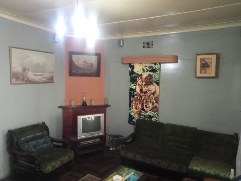 House for sale in South Hills - Photo 9