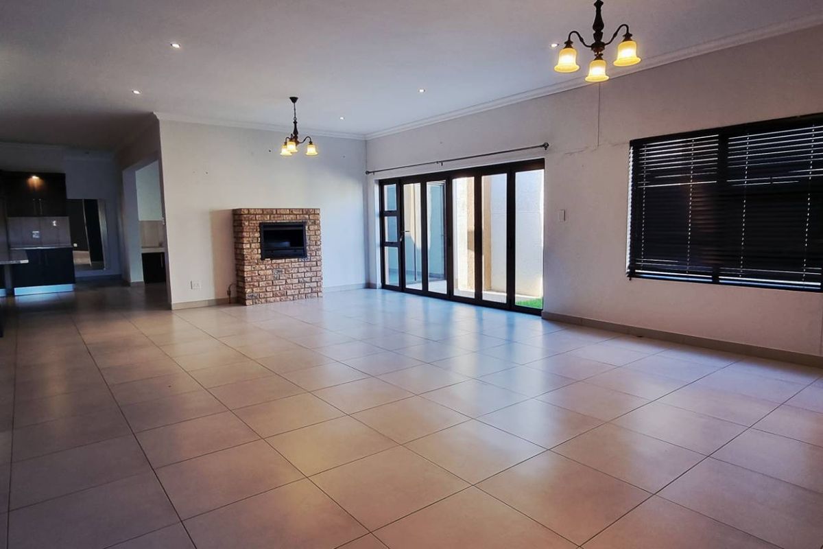 Academia 3 bedroom house - Photo 2
