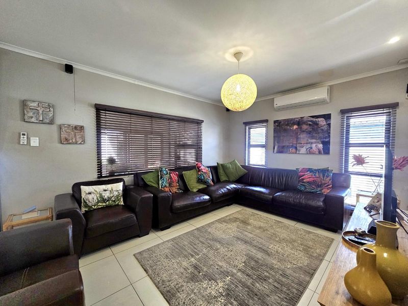 Immaculate 4-Bed Home with Pool & Office, Move-In Ready - Photo 9