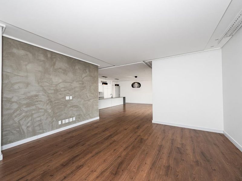 PENTHOUSE 5 BEDROOM APARTMENT FOR SALE IN BRYANSTON - Photo 6