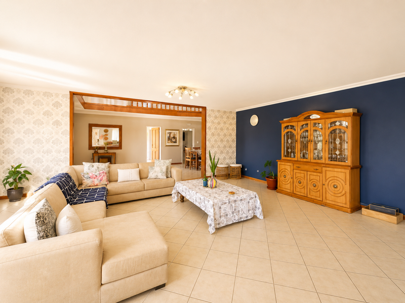 EXCELLENT LOCATION CLOSE TO PRESIDENT HOUSE - Photo 5