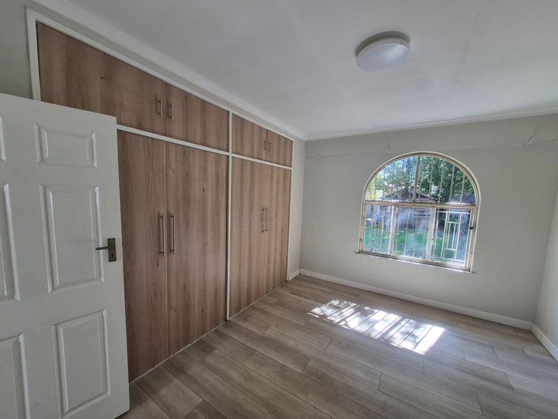 Renovated Family Home with Work-From-Home Potential in Prime Pretoria East Location 🏡 - Photo 7