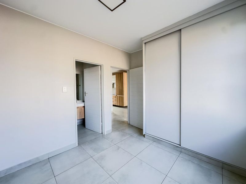 2 Bedroom Unit For Sale - Photo 8