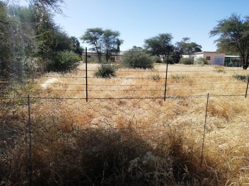 FOR SALE- RESIDENTIAL ERF IN OMARURU, NAMIBIA - Photo 5