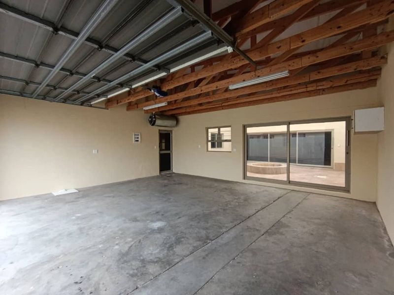 Freestanding Home to rent - Photo 7