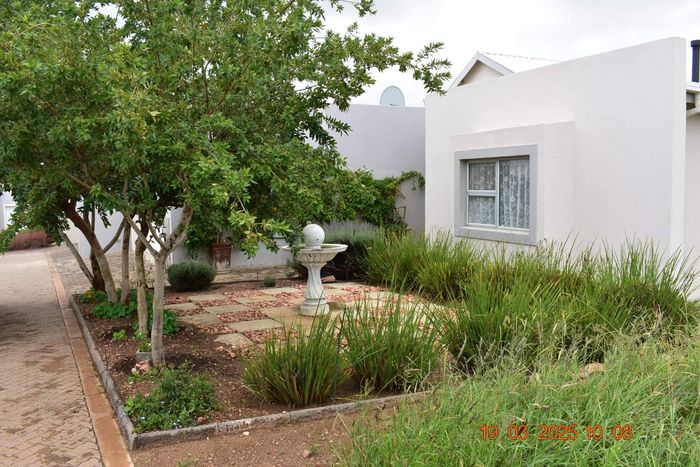 Property #2374232, House Pending Sale in Finkenstein